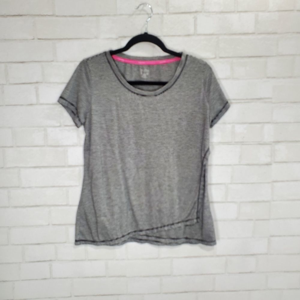 Calvin Klein performance open back tee - Picture 2 of 12